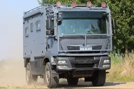 硬汉必备！国内这三款重卡房车最低75万元起，C本随便开图片