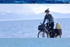 全网都在偶遇吴磊图片