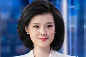 央视主持邹韵：曾征服康辉董卿，全英文采访李显龙，她真不简单图片