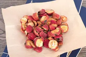 山楂干泡水喝，不仅口感好，还能给身体赢得4大好处，不妨试试！图片