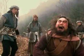 黑旋风李逵的下场：手脚筋被挑断，不停地抽搐，如待宰的野猪一般图片