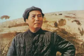 毛主席说要往西走，任弼时说要往东走，周恩来说：先往北走图片
