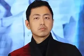 王昱珩，一个名字，一个传奇图片