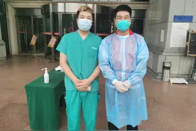 石家庄小伙儿疫情期间结识同名同姓同年同月生朋友 秦龙奇缘：世上还有另一个“我”图片