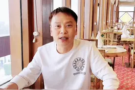 突传噩耗！网红“西域二黑”因车祸客死他乡，最后动态让人泪目图片