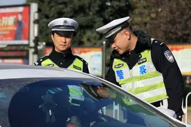 为啥交警查车不是每一辆车都查？避开这4点，交警才“懒得理你”图片