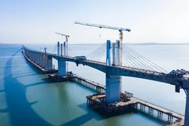 跨海高铁有了新动静，佩洛西的窜台危机，或将加快高铁直通台北图片