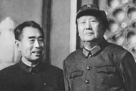 毛主席与周总理一次意味深长的对话：我们要千秋万代坐北京图片