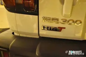 新坦克300街拍！换新动力油耗大降，跑1公里才2毛钱，你等吗图片
