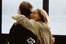 惊世骇俗的经典电影，“禁忌”的爱情，被心理学奉为神作图片