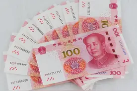 土豪金100元，那些值得收藏的号码，遇到就别花出去了。图片