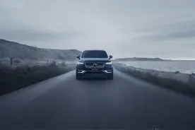 新车 | 售价89.49万元，新款沃尔沃XC90 T8正式上市，车机系统升级图片