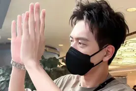 李现人设崩塌？被曝和离异网红恋爱，细节被扒引粉丝披露图片