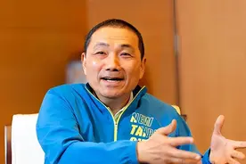 泰国整形达人乔丹：我要让胸部“永保青春”！图片