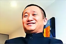 东北前首富刘忠田：卷走美国116亿后，回中国花钱，后被美判465年图片