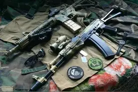 陆海空三军和武警等，我军的步枪换装已提速，加速用20式取代95式图片