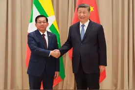 习近平会见缅甸领导人敏昂莱图片