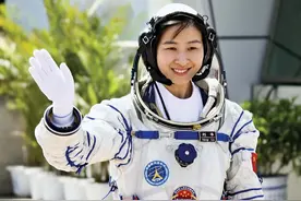 太空女宇航员生活需求如何满足？隐私如何保护？自有妙招图片