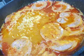 部队锅被正名？韩国旅游局承认食材是美军剩下的，但仍不说垃圾桶图片