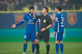 武汉三镇撕破脸！炮轰中国足协，陈戌源震怒，中超豪门面临重罚图片