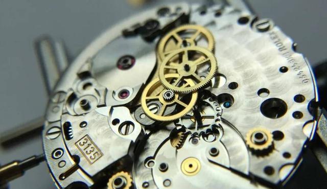 ��е����ʦ����е���������������Ʒ�Ƽ�ֵ�ĸ�����Ҫ��