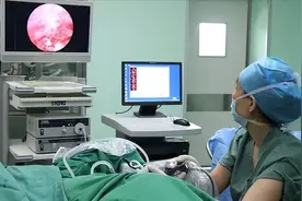 24岁女孩检出两个阴道，还有双子宫？医生解答，详细告诉你怎么办图片