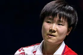 国羽再爆冷门！男双淘汰强敌，女单逆转世界冠军，冲击三枚金牌图片