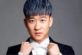 曹云金狂怒砸郭德纲饭碗，德云社惨遭掀翻，免费直播相声赢得广泛好评图片