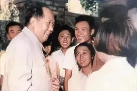 1956年，毛主席问上官云珠：你的名字很漂亮，是艺名还是真名？图片