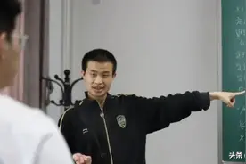 北大数学院长：韦东奕像现代版的陈景润，尊重他的节俭图片