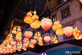 发现老公和其他女人密切来往，妻子偷偷跟随，得知真相后：我爱你图片