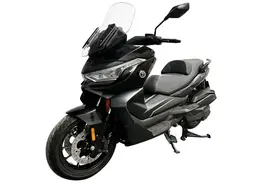 隆鑫无极SR4 MAX迎来首次更新，动力升级，宝马血统更加名副其实图片