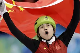 王濛：中国短道速滑冠军，三进三出国家队，暴脾气让人又爱又恨图片