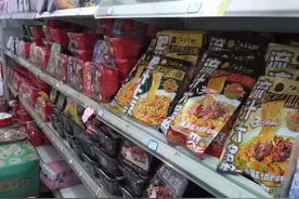 400多人的工地，开个小卖部，一天能挣多少钱？图片