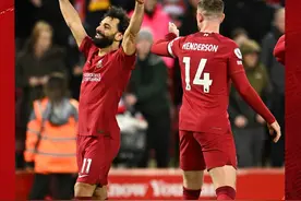 英超-利物浦7-0曼联造双红会最大比分 萨拉赫2球加冕队史射手王图片