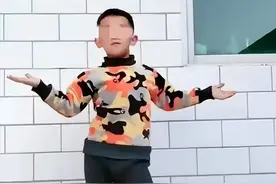 10岁男孩被亲妈继父虐死后续：打到大小便失禁才停手，邻居爆更多图片