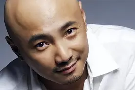 听证会结束后，再看“老实人”徐峥的处境，他的聪明终于藏不住了图片