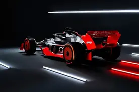 搭载奥迪F1发动机赛车亮相，2026年将征战大奖赛图片