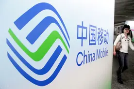 中国移动破了“金身”，月度流失宽带用户46万户图片