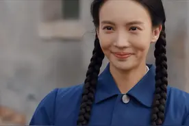 《南来北往》金晨翻车，从20到33岁变脸史，29岁长相才固定下来图片