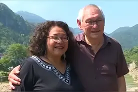 因81年前一张保单，浙江一家人跨国寻亲，亲人痛哭：我也在找你们图片