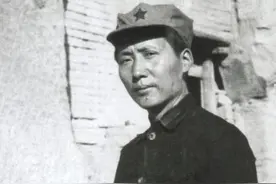 兵法大师毛泽东：最好的防御就是进攻图片