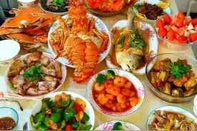 朋友圈的年夜饭，感觉越来越健康，越彩虹了图片