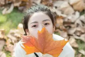 心理学：一个人喜不喜欢你，身体最诚实图片