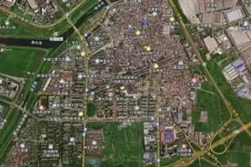 在北京马驹桥，我见识了20块住一晚的挂壁房图片