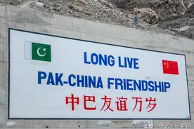 巴铁购买中国战机对抗印度！没有复杂背景 因为别无选择图片