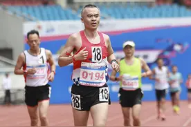 32个城市530名选手！重庆首个大众田径公开赛今举办图片