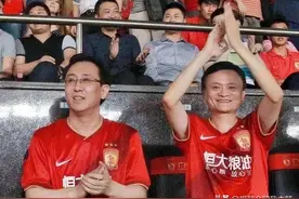 事后证明马云的退出是对的，虽然亏了12个亿，他真的只是好奇而已。交了12个亿的学图片