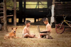 如何理解“穷人的孩子早当家”？图片