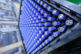 宁德时代“不爽”中创新航图片